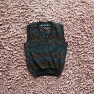 VTG ⏰ CROSSINGS 100% pure wool sweater vest